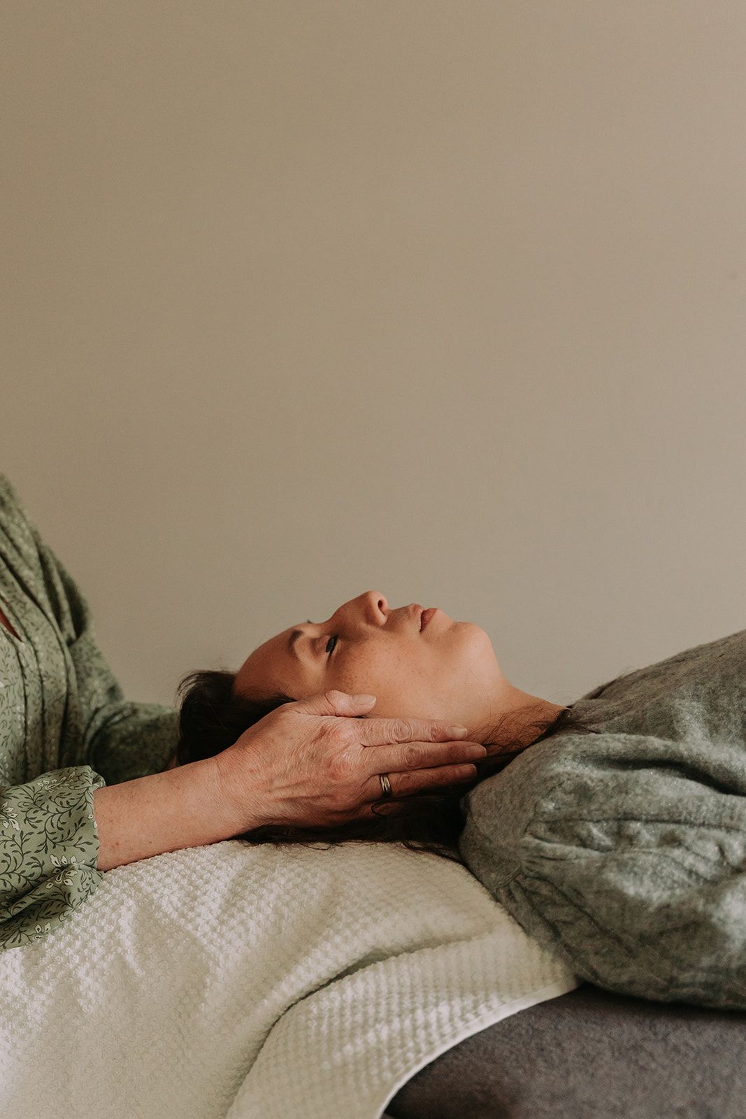 Reiki behandeling handoplegging ontspanning stress burn-out vermoeidheid Roosendaal